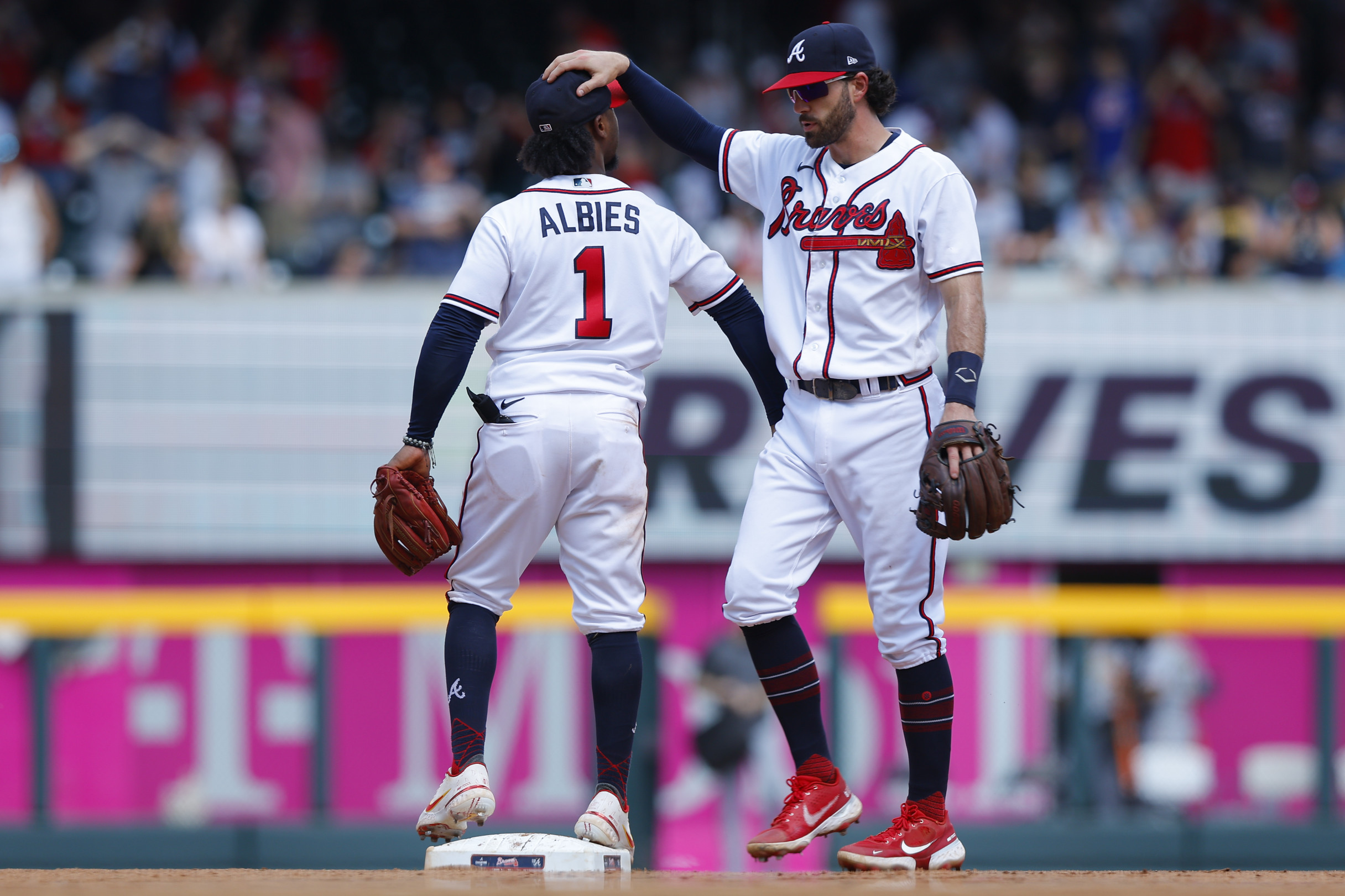Braves-Tigers game rained out; DH on Wednesday