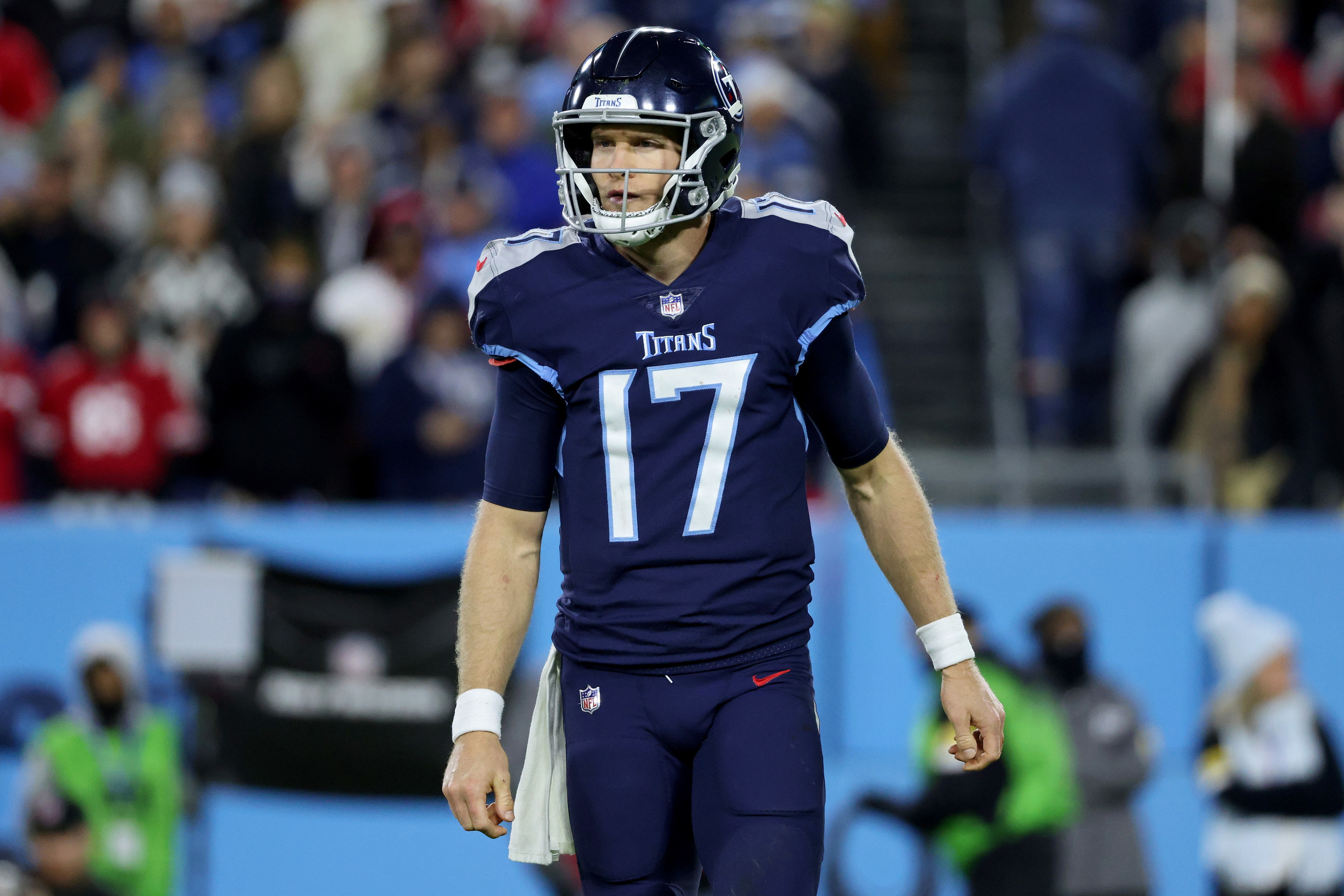 Tennessee Titans: Ryan Tannehill named a QB on the hot seat for 2022