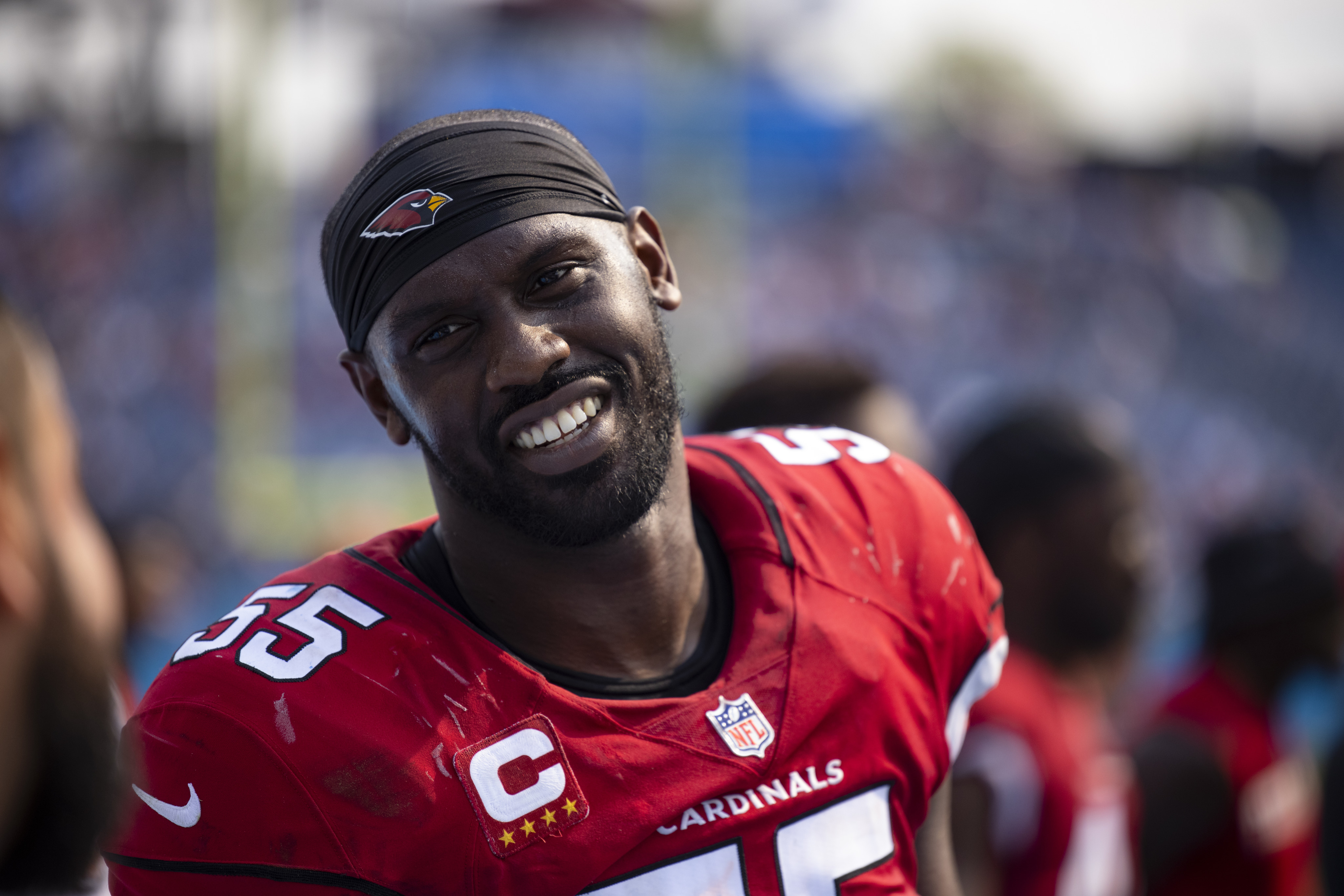 Chandler Jones: Cardinals LB requests trade, not happy with contract -  Sports Illustrated