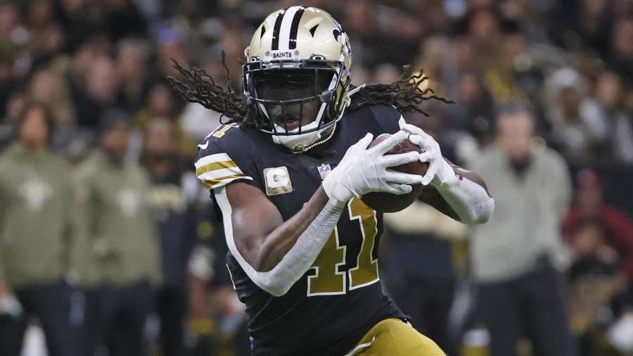 Week 12 NFL picks, odds, 2022 predictions, best bets from top football  expert: This 3-way parlay pays back 6-1 