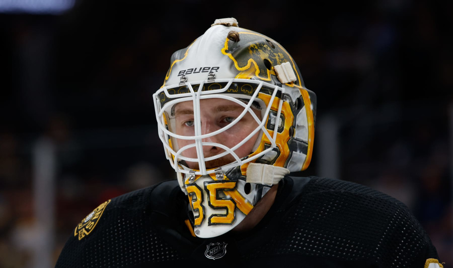 Bruins Remarkable Start on the Back of Goaltender Linus Ullmark