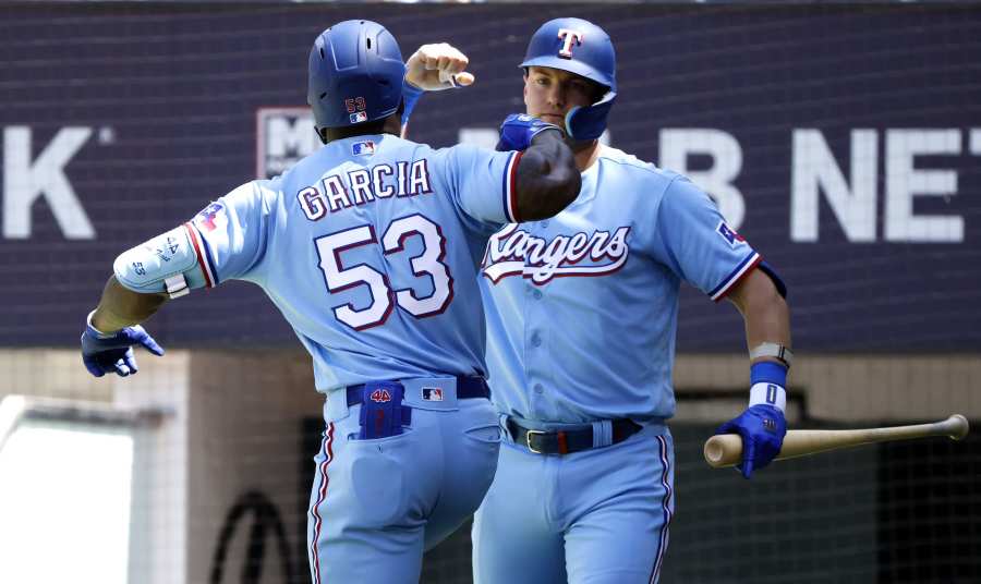 Corey Seager Snaps Bat and Texas Rangers' Losing Streak in 12-6 Win Over  Toronto Blue Jays - Sports Illustrated Texas Rangers News, Analysis and More