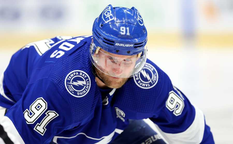 Lightning rookie Ross Colton capitalizes on playing opportunities