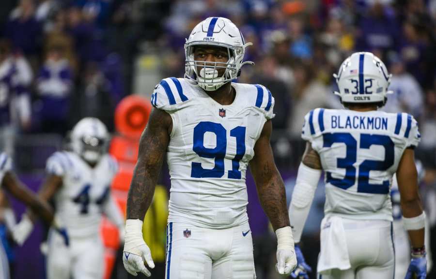 Young NFL defensive players who deserve early extensions: Antoine