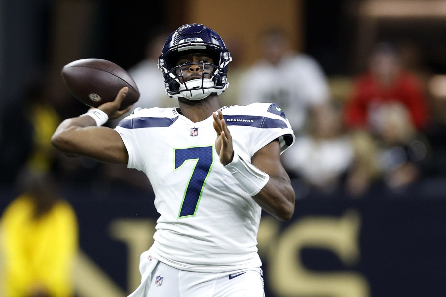 Geno Smith and Rashaad Penny have revived the Seahawks' offense. Can they  keep it going against the Saints?