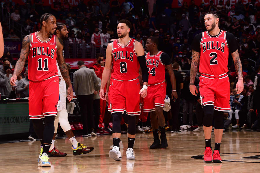 Bulls vs. Thunder: Score and Twitter Reaction from Christmas Day 2015, News, Scores, Highlights, Stats, and Rumors