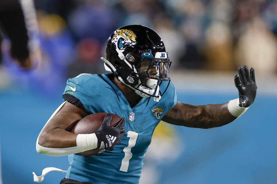 Jaguars HC warns teams about improved Travis Etienne