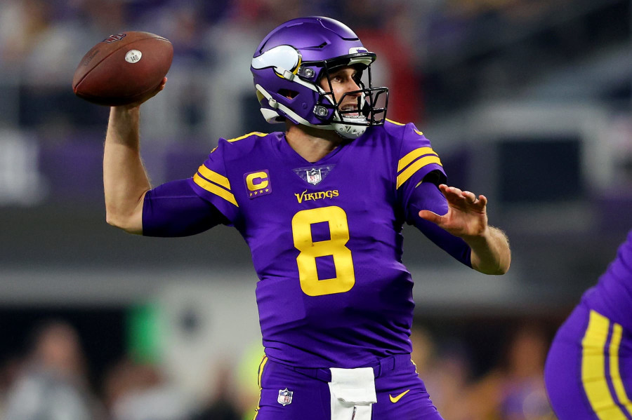 Goff helps surging Lions stun division-leading Vikings