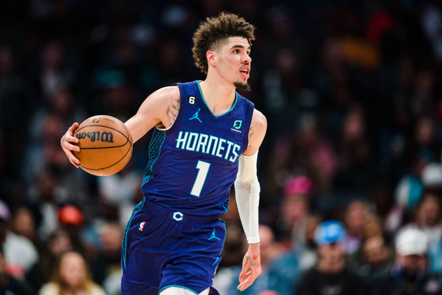 Charlotte Hornets coach Clifford praises Vasilije Micic / News 