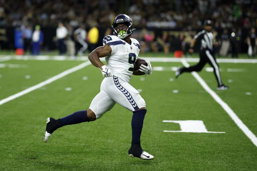 Kenneth Walker III Out for Seahawks After Suffering Ankle Injury vs. Rams, News, Scores, Highlights, Stats, and Rumors