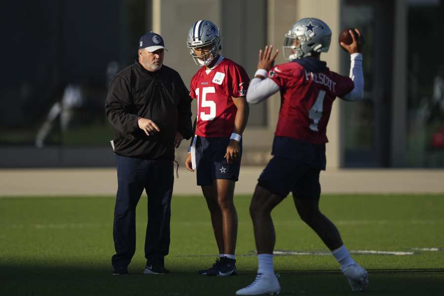 There's little clarity on Bears QB Justin Fields' shoulder injury - Chicago  Sun-Times