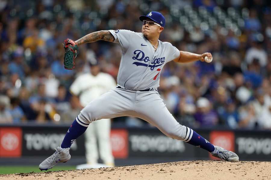 Dodgers' 19-year-old rookie Julio Urias holding up under bright spotlight