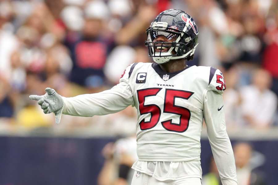 Denver Broncos linebacker Bradley Chubb (55) lines up against the Tampa Bay  Buccaneers in the first half of an NFL football game, Sunday, Sept.. 27,  2020, in Denver. (AP Photo/Justin Edmonds Stock