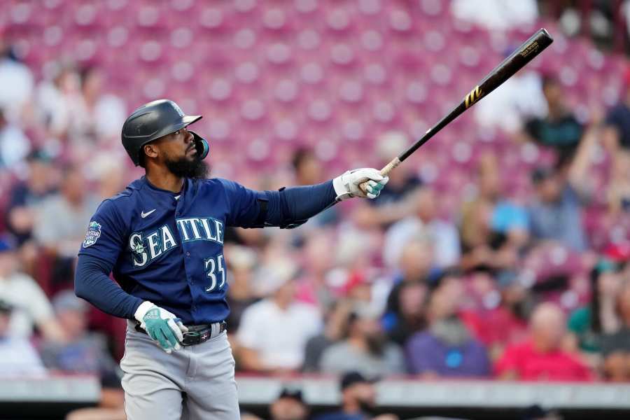 On the heels of their historic matching home runs, Lourdes Jr. and Yuli  Gurriel will play each other for the first time - The Athletic