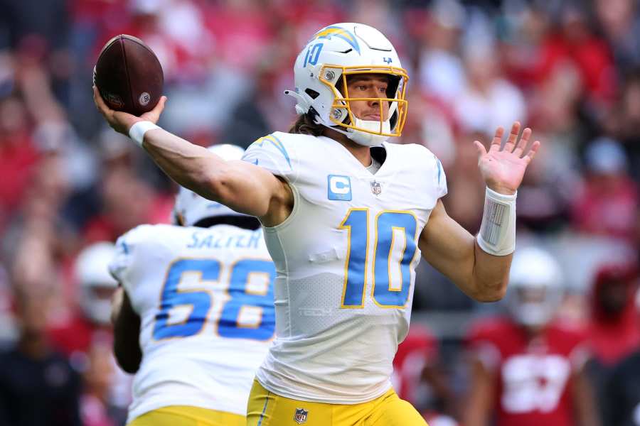 Chargers end skid, hand Jaguars 5th straight lopsided loss