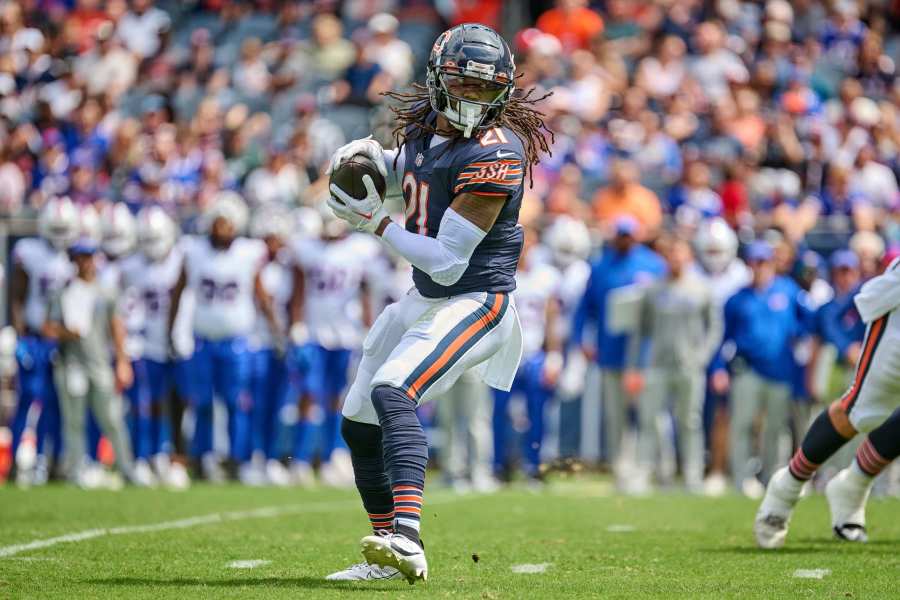 Fantasy football rankings: Top WRs, wide receiver sleepers for Week 1 in  standard leagues - DraftKings Network