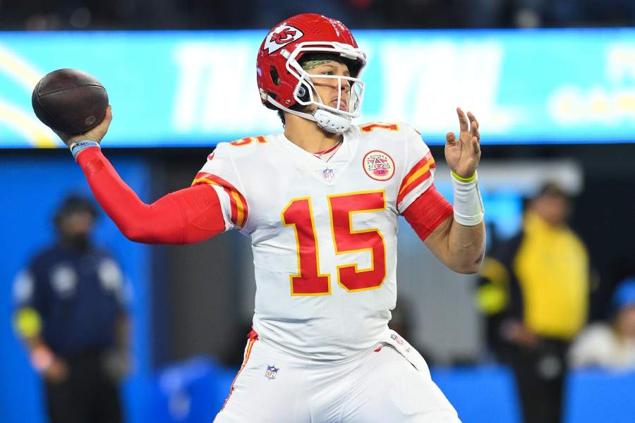 Fantasy Football 2023: Breaking Down Updated Mock Draft and Mobile Cheat  Sheet, News, Scores, Highlights, Stats, and Rumors