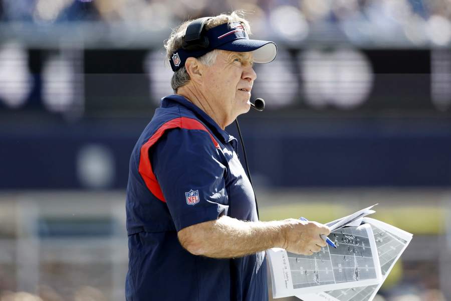 Belichick coy about possible Seau return