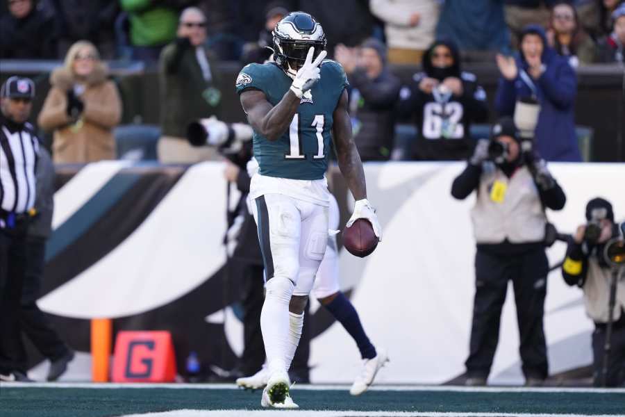 Eagles' high-powered offense to meet stern Titans test in Week 13