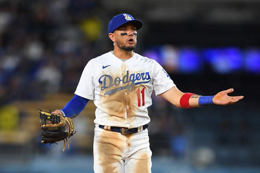 Dodgers Rumors: Expert Proposes LA Trades for All-Star Infielder From  Yankees - Inside the Dodgers