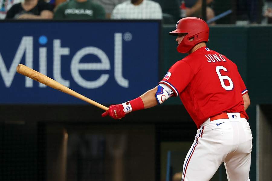 Texas Rangers switch Josh Jung, Nathaniel Lowe in lineup, plus MLB power  rankings and playoff odds