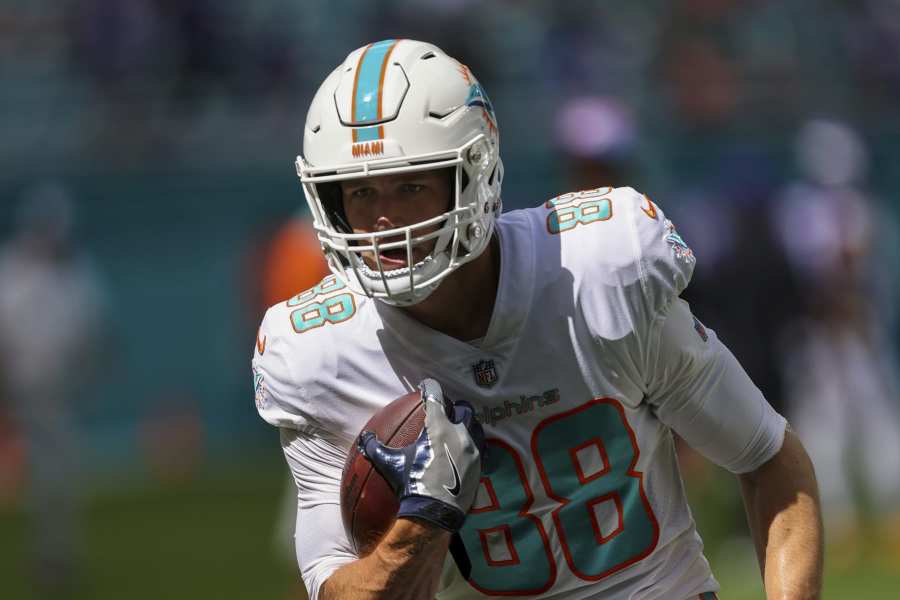 For Dolphins, all eyes now are on trade deadline, and 2022