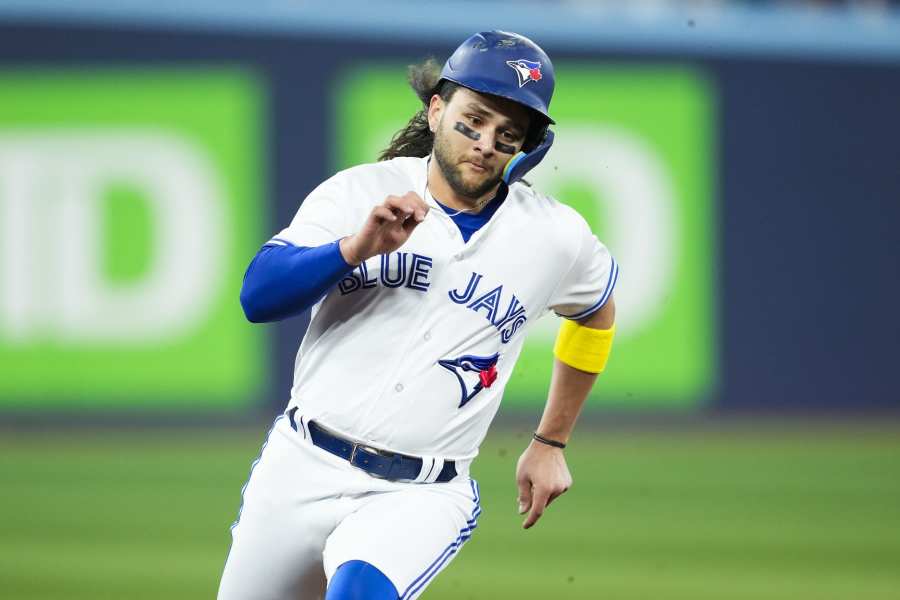 Ranking the Blue Jays' rookie dress-up day costumes (PHOTOS)