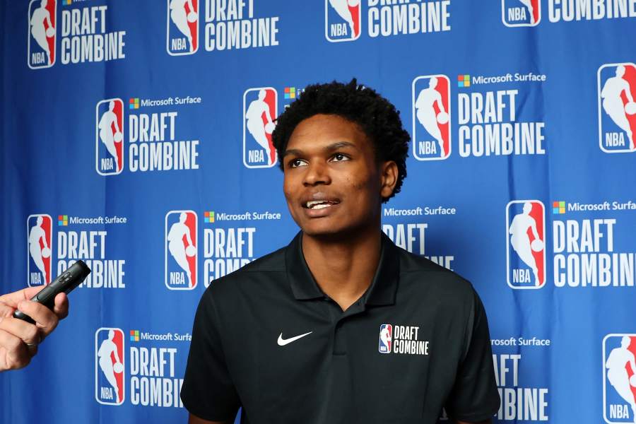 Dejounte Murray says Cavs rookie Emoni Bates is best player in 2023 NBA  Draft - Cavaliers Nation