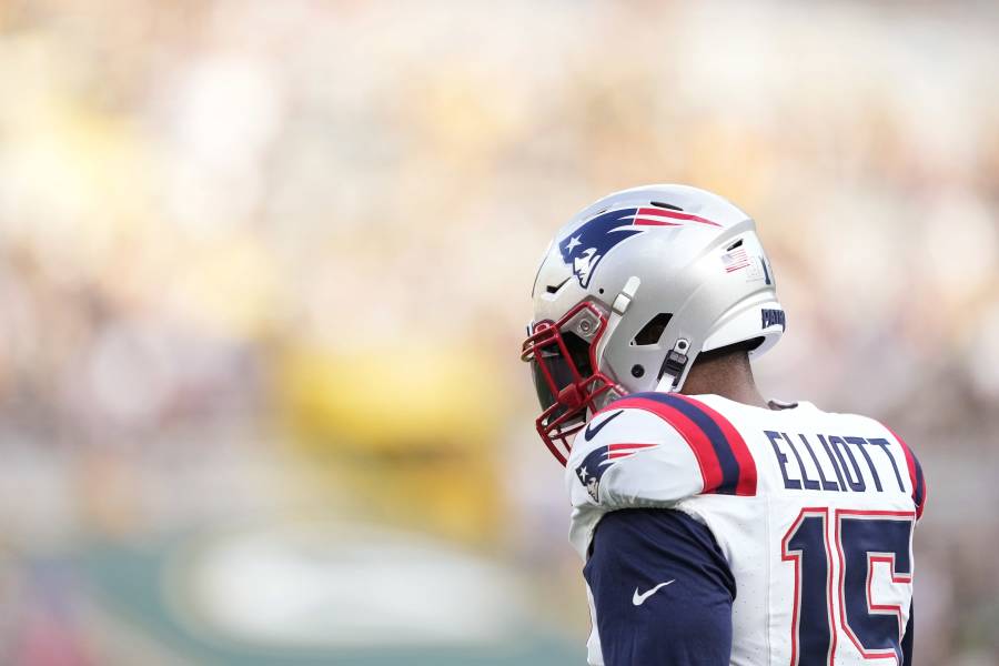 New England Patriots linebacker Mack Wilson Sr. (30) looks on during the  first half of an NFL football game against the Buffalo Bills on Sunday,  Jan. 8, 2023, in Orchard Park, N.Y. (