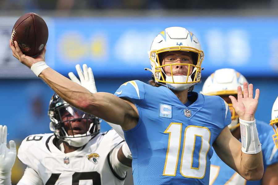 Chargers vs. Jaguars Game Preview: Wild Card score predictions