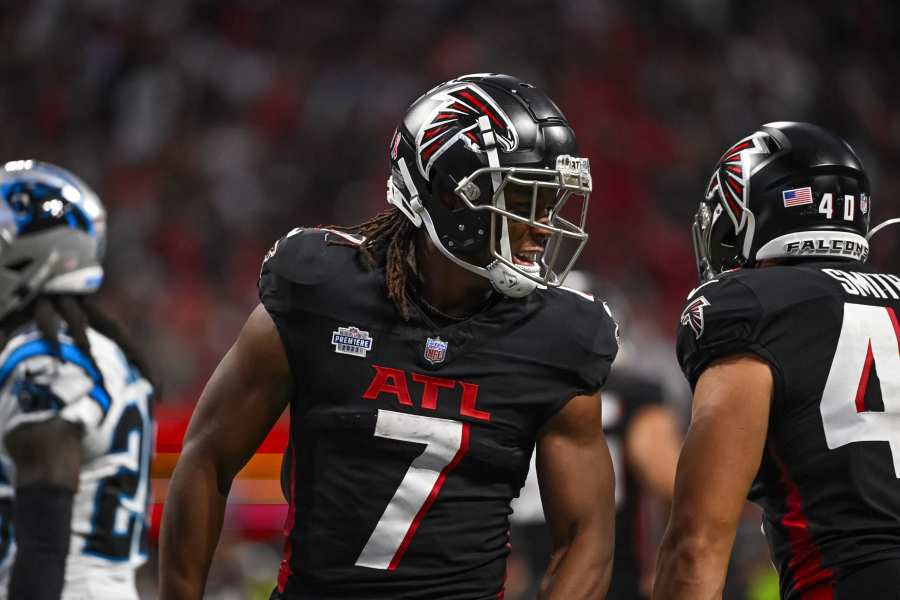 NFC South projected starters for 2023 NFL season: Falcons go old-school;  Bryce Young in a good spot : r/falcons