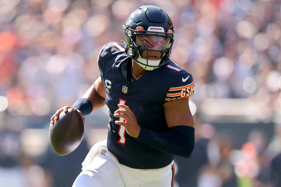 Fantasy Football Week 5 Buy-Low, Sell-High Using Expected Fantasy Points ( 2022): Buy Jonathan Taylor, Sell Rashaad Penny - Roto Street Journal