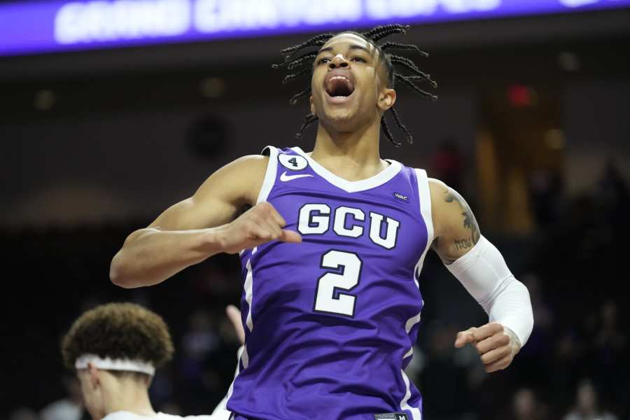 SE: K-State MBB's Two-Tone Lavender Jerseys Rich in History