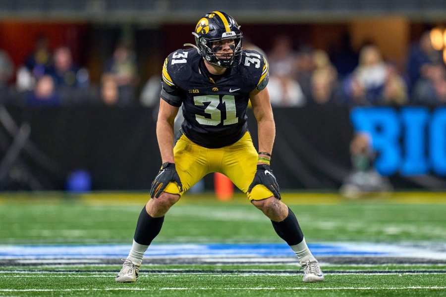 Heisman contender? PFF analyst has major praise for Michigan DE Aidan  Hutchinson