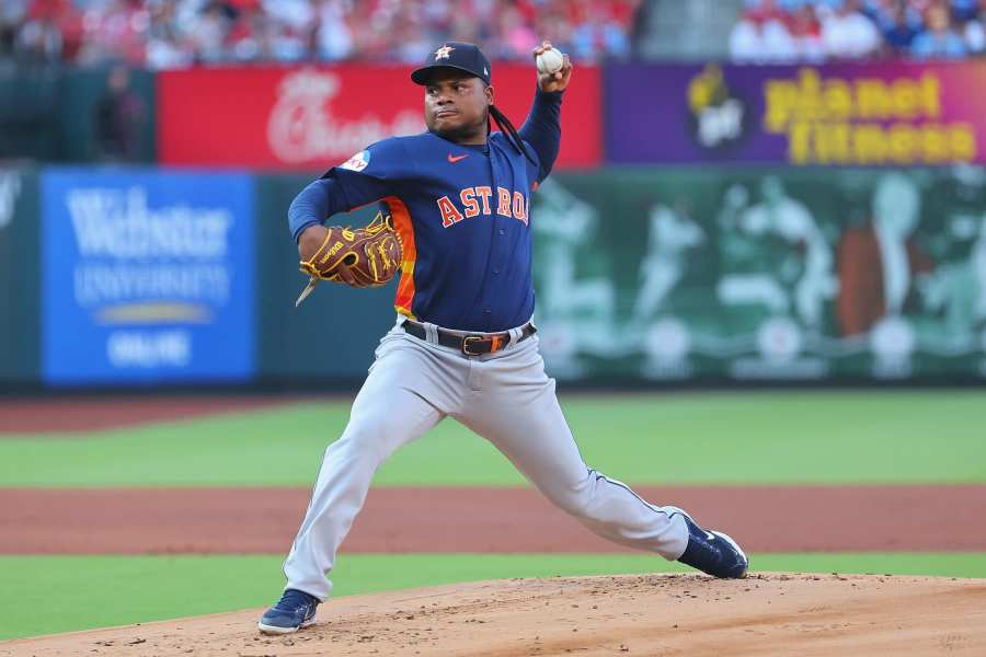 Fantasy Baseball Risers & Fallers: Maikel Garcia, Ha-Seong Kim