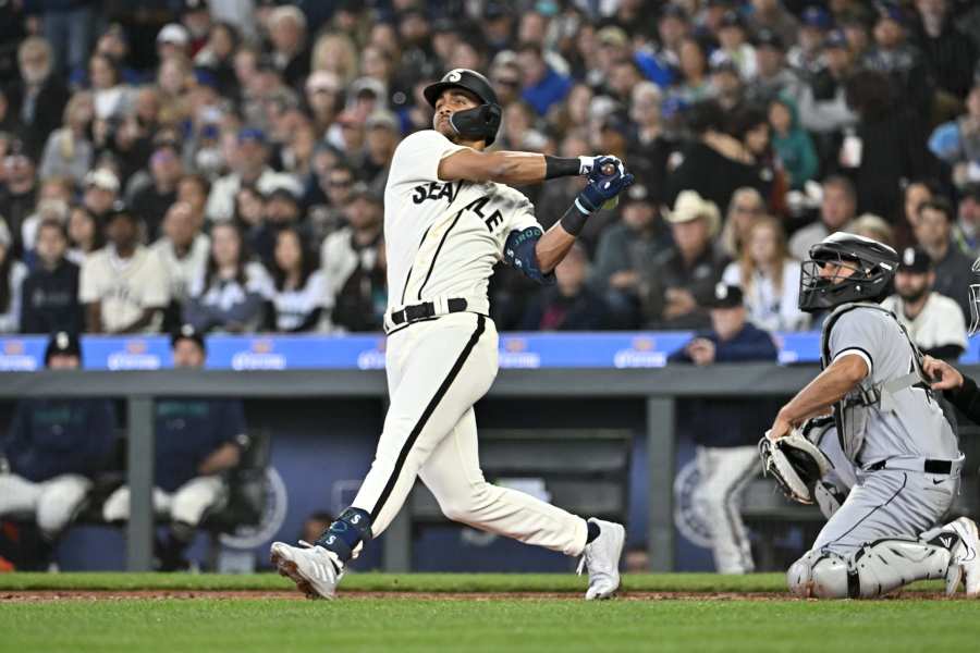 SNY Mets on X: The Polar Bear makes his return. Pete Alonso has just  announced during the broadcast that he'll be participating in the 2023 Home  Run Derby!  / X