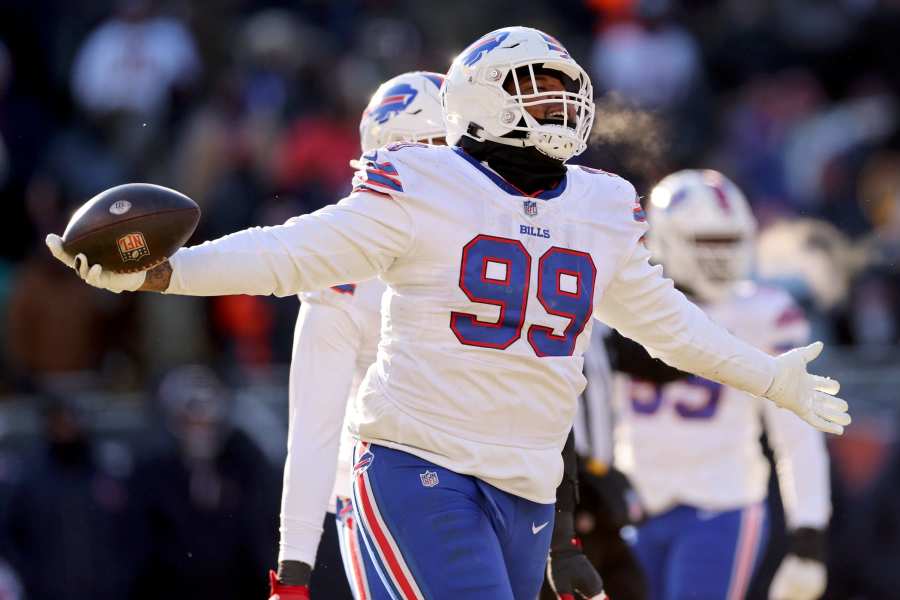 Buffalo Bills outside linebacker Von Miller ducks under Los Angeles Rams  left tackle Joe Noteboom en route to his second sack against his former team