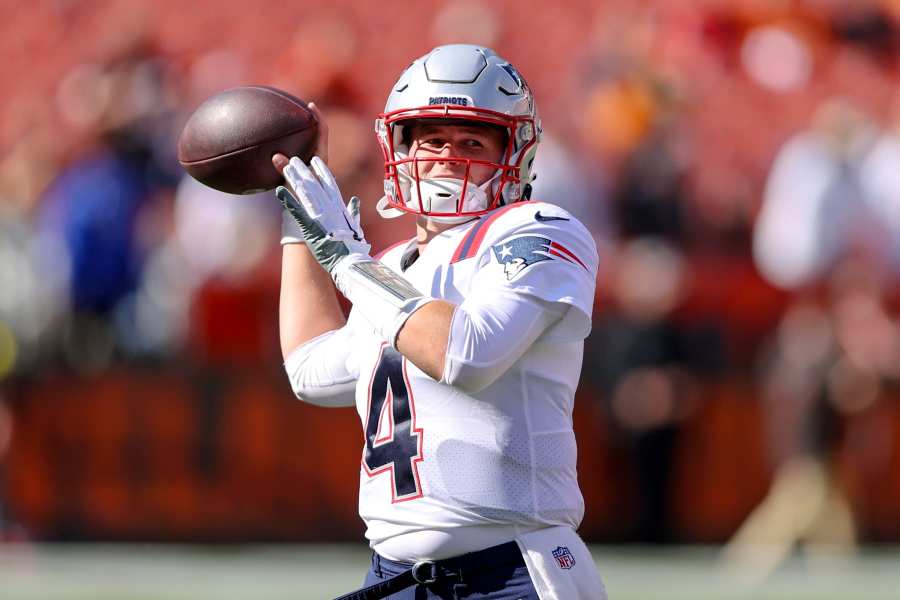 Patriots teammates praise Bailey Zappe for his performance in