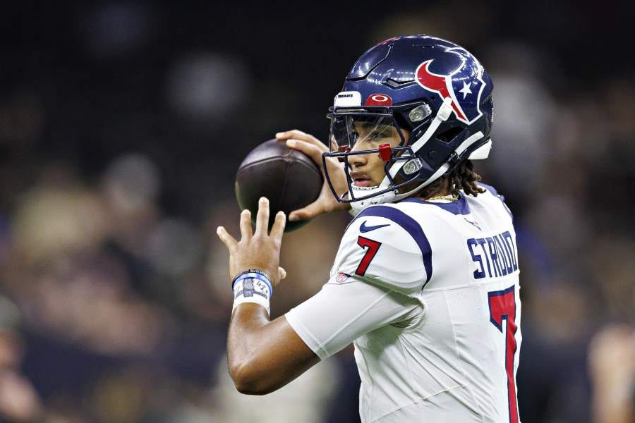 Monday Night Football Tonight: Top 4 Storylines To Watch Include Kenny  Pickett Expectations and Deshaun Watson Rust