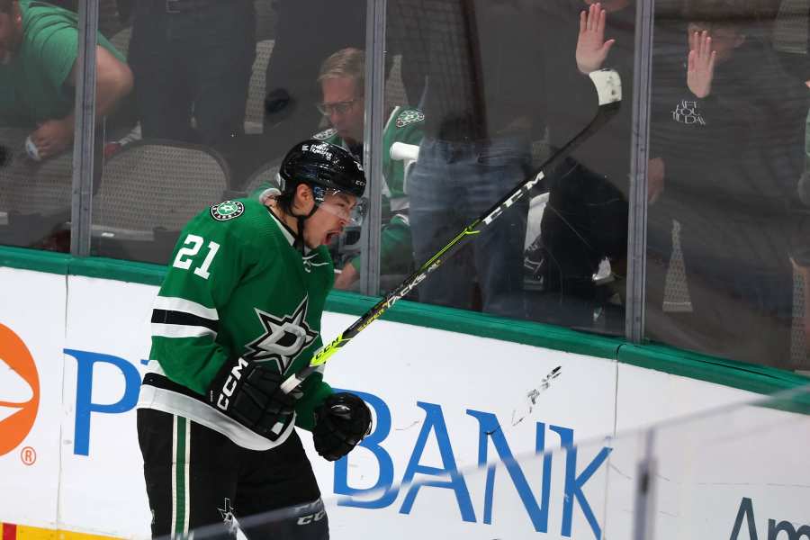 Johnson Shoots for the (Dallas) Stars: Inside the Dallas Stars