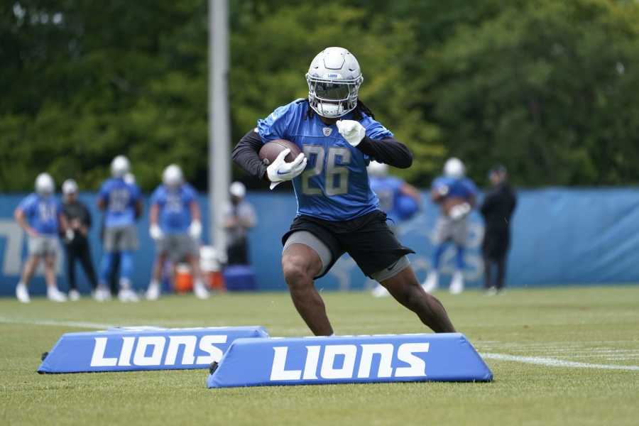 Fantasy Football 2023 Mid-Round Value Picks: Don't forget the old