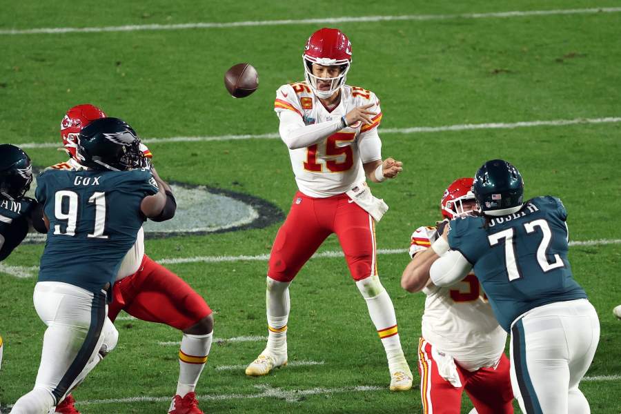 Super Bowl 2023: Quarter-by-Quarter Score and Final Stats for Chiefs vs.  Eagles, News, Scores, Highlights, Stats, and Rumors