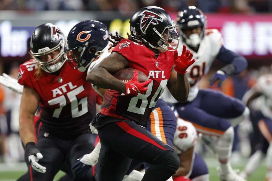 Game Photos  Week 11 Falcons vs Bears