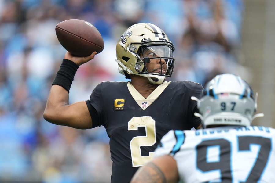 Pharaoh Brown of the Cleveland Browns waits for the snap during the News  Photo - Getty Images