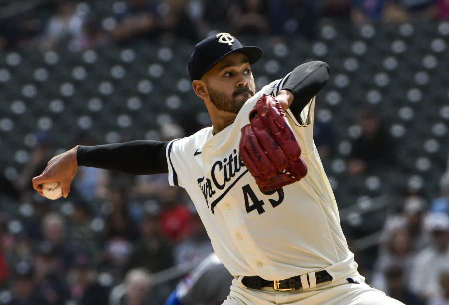 Trevor Hoffman: I like Chris Paddack on the mound today