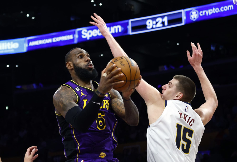 LeBron James pulls up to the Lakers vs Nuggets season-opener with a $25k LV  outfit