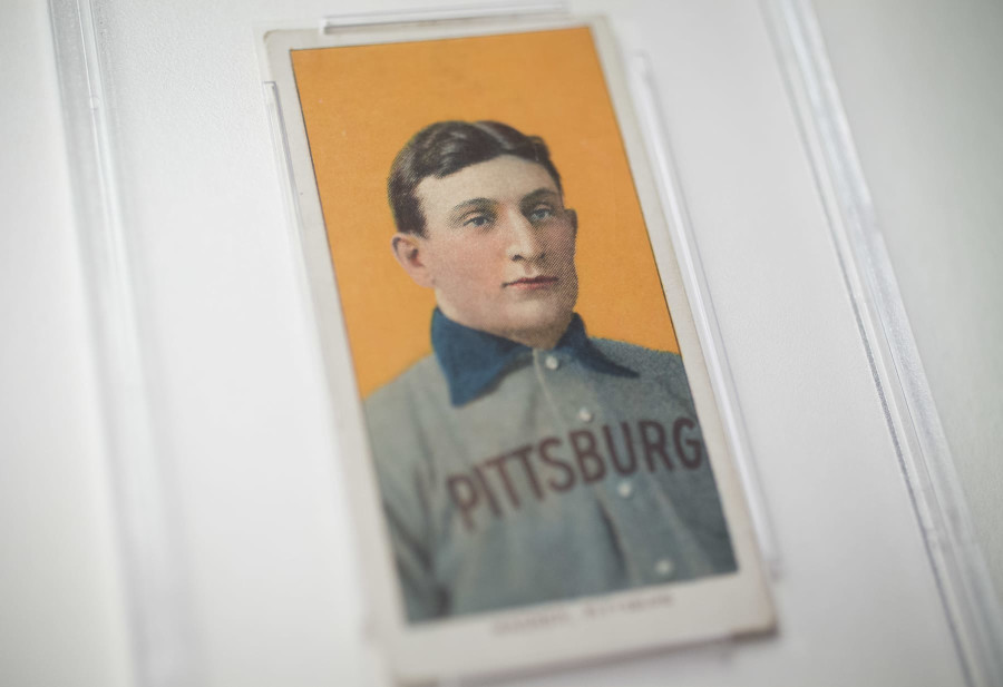 Honus Wagner T206 baseball card, a Holy Grail, sells for $7.25 million