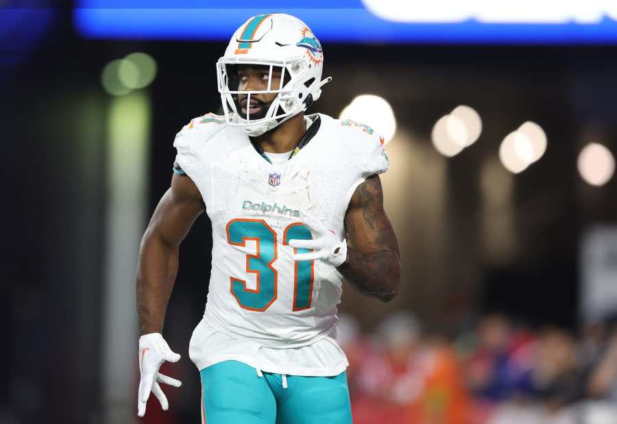 NFL Week 15 Preview: The Dolphins Will Struggle In The Cold Vs. Bills  According To Warren Sharp! 