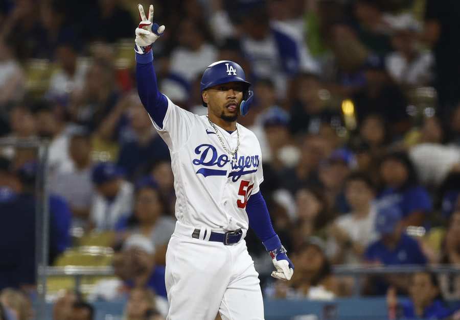 Los Angeles Dodgers on X: Jason rocking the Grays jersey in honor