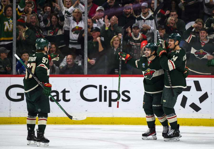 Florida Panthers' Anthony Duclair (10) returns to the bench after scoring  during the second period of an NHL hockey game against the Pittsburgh  Penguins in Pittsburgh, Tuesday, March 8, 2022. (AP Photo/Gene